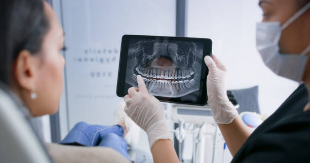 Licensed Emergency Dentist service in Palm Desert, CA - Smile Center Dentistry